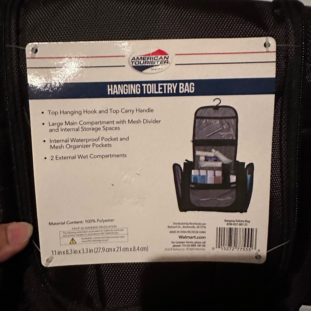 American Tourister Black Hanging Toiletry Bag